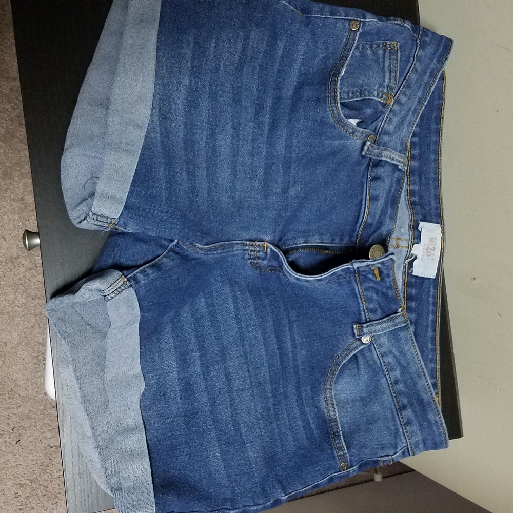 Cuffed Jean short